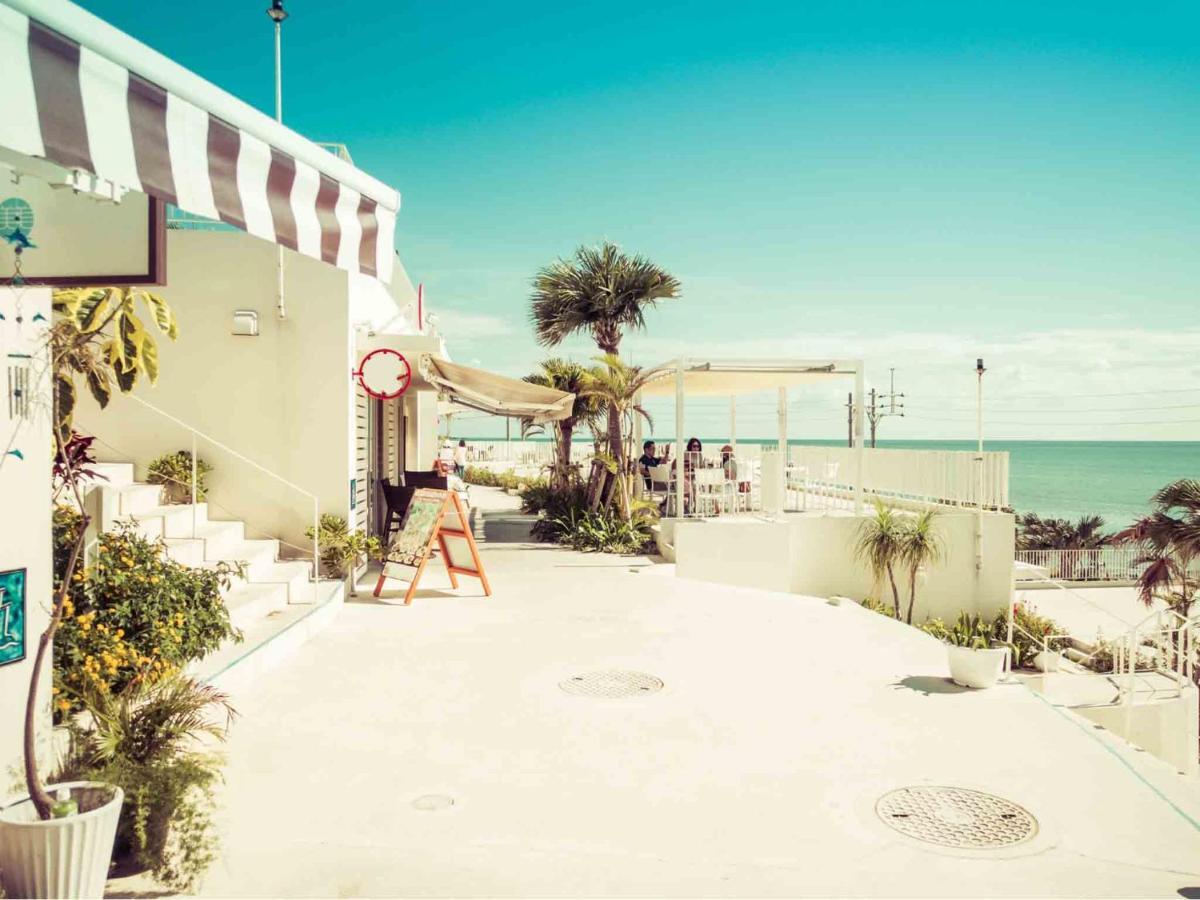 Hotel Palm Tree Hill Okinawa Extérieur photo
